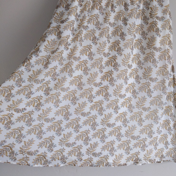 🆕🌿LOFT SKIRT🌿 - Picture 7 of 8